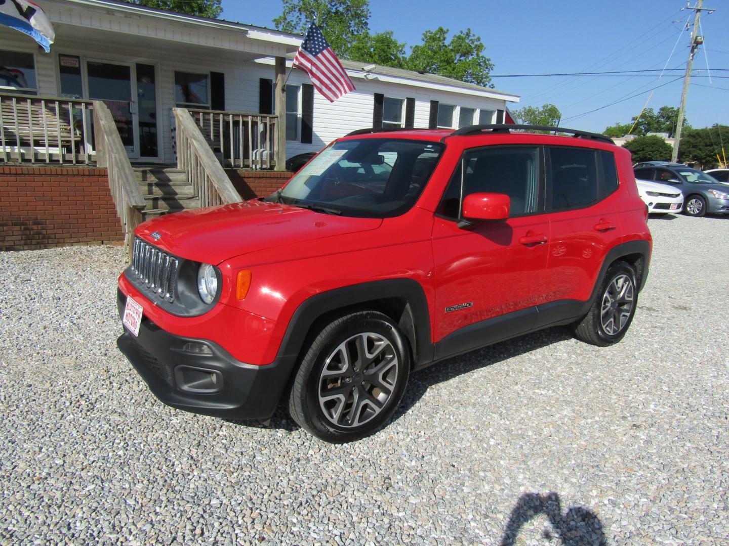 2016 Red /Gray Jeep Renegade Latitude FWD (ZACCJABT0GP) with an 2.4L L4 DOHC 16V engine, Automatic transmission, located at 15016 S Hwy 231, Midland City, AL, 36350, (334) 983-3001, 31.306210, -85.495277 - Photo#3